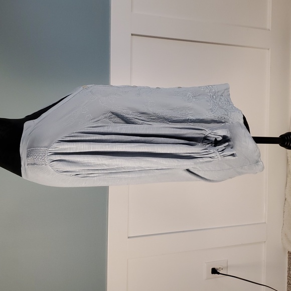 Democracy Embroidered Rayon Button Front Top S Smokey Blue - Picture 6 of 12